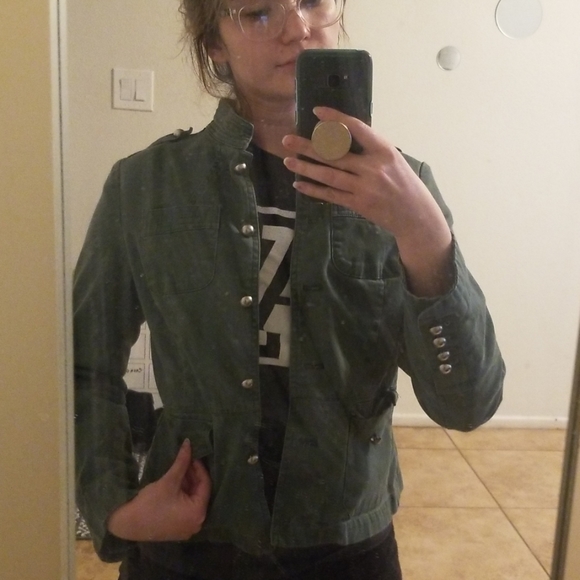 Green band style jacket - Picture 1 of 2